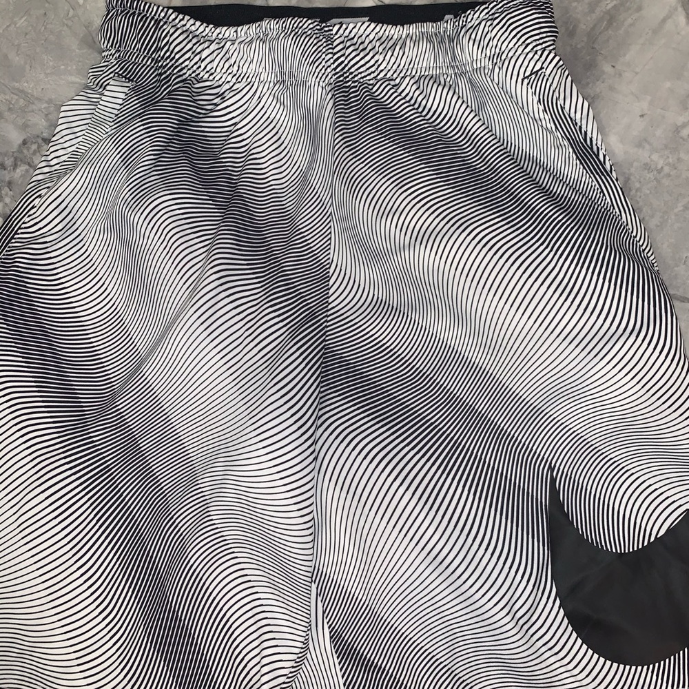 Nike unisex basketball shorts